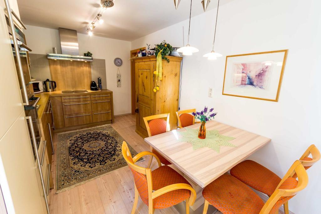 Ferienwohnung Reitgestuet Waldeck ザールフェルデン・アム・シュタイナーネン・メアー エクステリア 写真